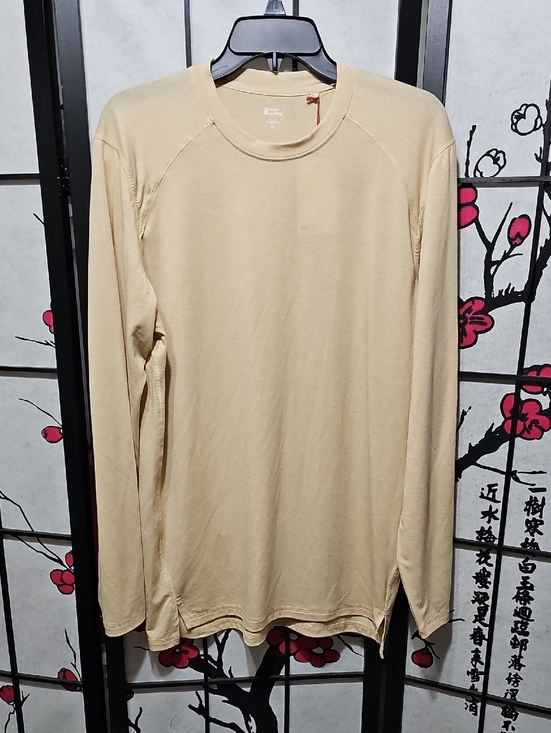 Right of Way Other - Right Of Way Beige Long-Sleeve Crewneck Shirt Size Medium New